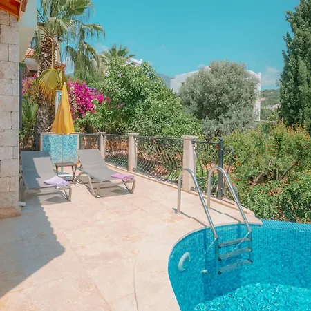 Mandalina, Cukurbag Peninsula-kas * קס